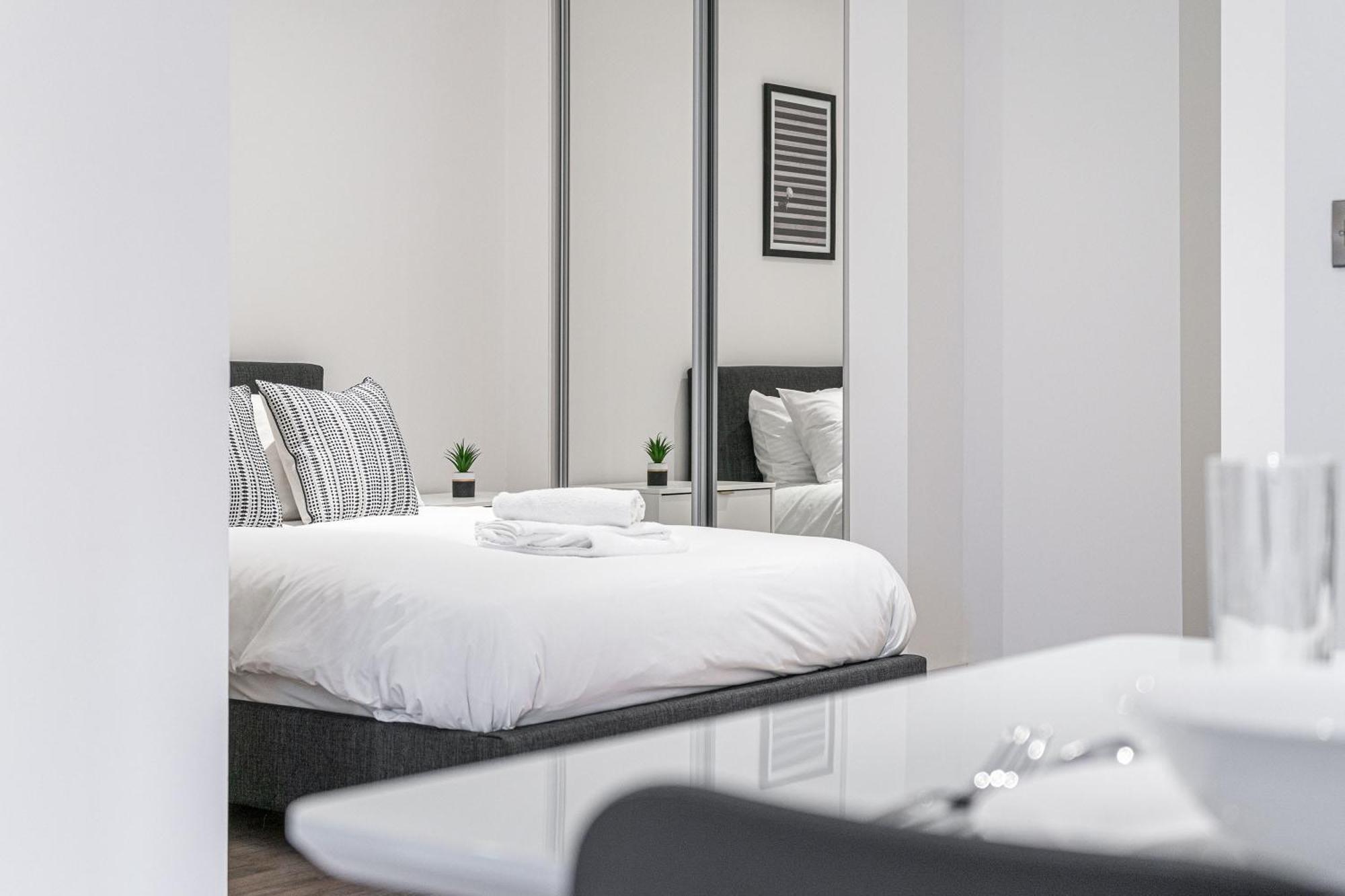 Seven Living Residences Solihull - Close To Nec & Bhx - Free Parking Extérieur photo